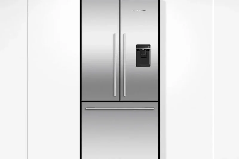 Fisher &amp; Paykel ActiveSmart 32 in. French Door Refrigerator (RF170ADUSX4 N)