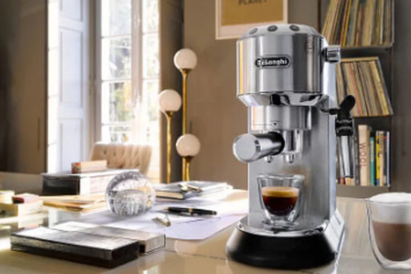 De'Longhi Dedica Style EC685.M