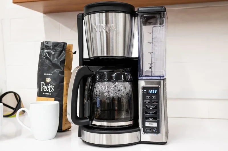 Ninja CE251 12-Cup Programmable Brewer