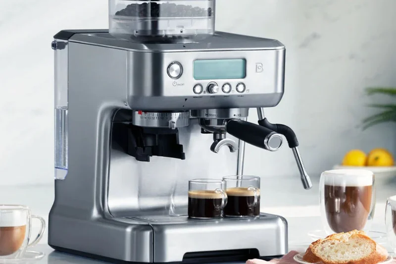 Casabrews 5700 Pro Espresso Machine