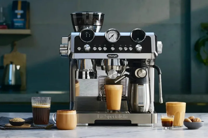 DeLonghi La Specialista Maestro Espresso Machine