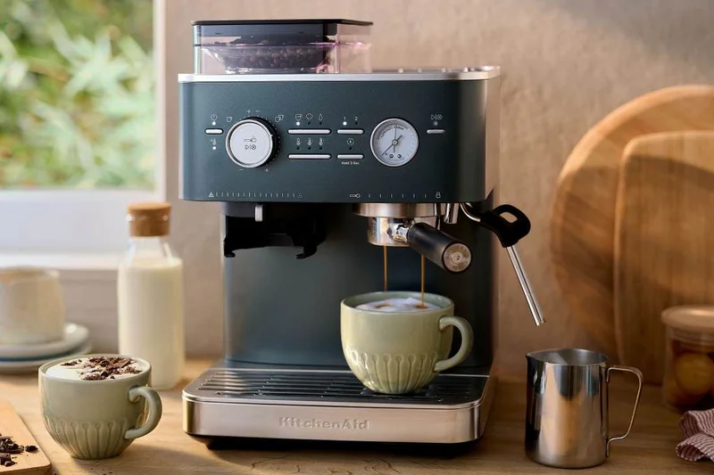 KitchenAid Metal Semi-Automatic Espresso Machine