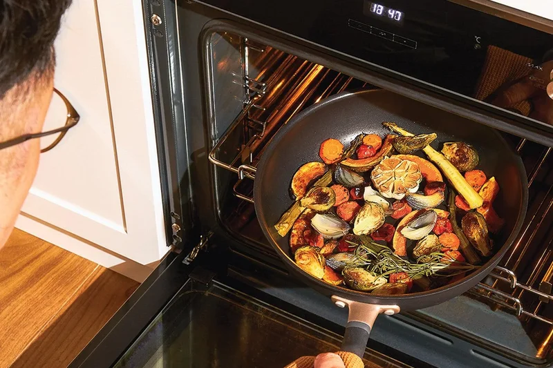 Meyer Accent Series Nonstick Frying Pan