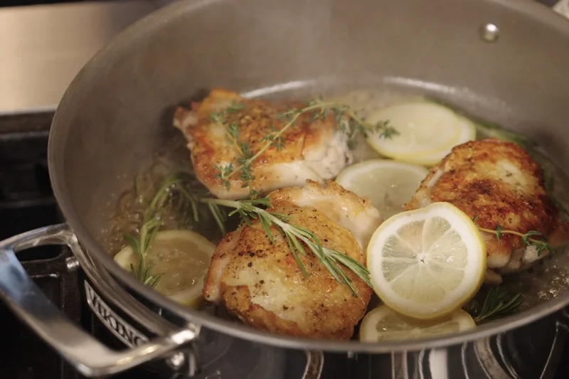 Viking Hard Anodized Ceramic Nonstick 10-Inch Fry Pan