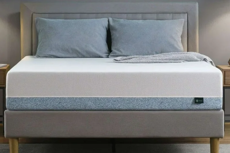 Zinus Green Tea Memory Foam Mattress (12-inch)