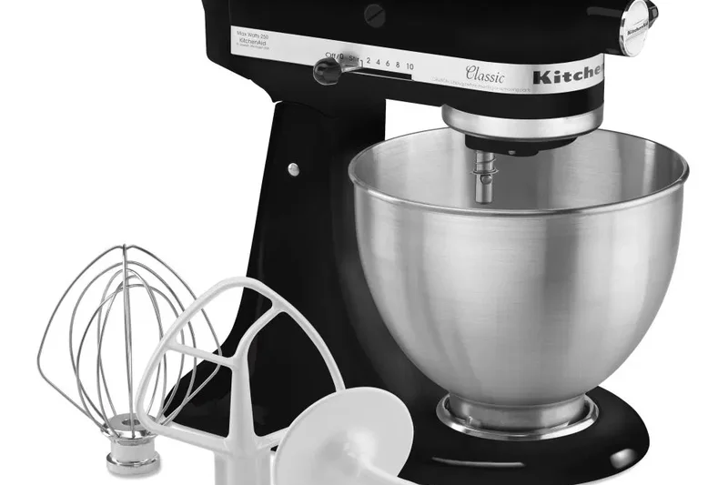 KitchenAid Classic Plus 4.5-Quart Tilt-Head Stand Mixer