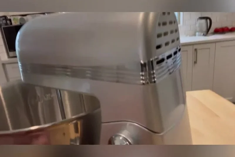 Chefman 6-in-1 Stand Mixer 5-Quart