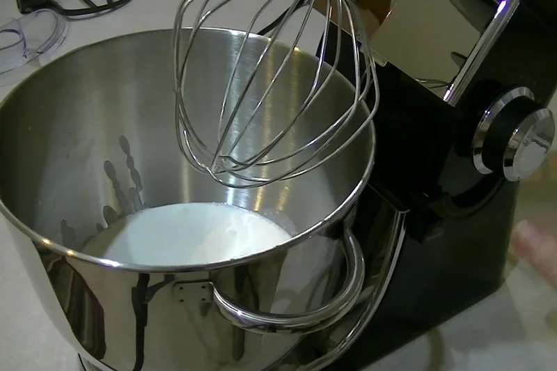 Oster Planetary Stand Mixer 4.5-Quart