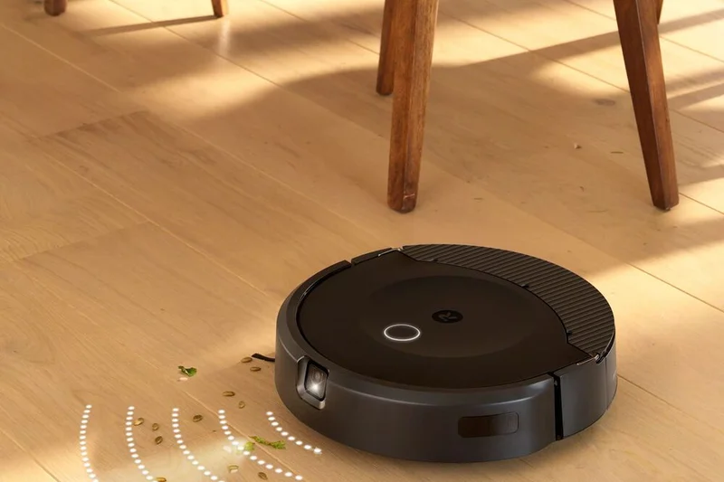 iRobot Roomba Combo 10 Max + AutoWash Dock