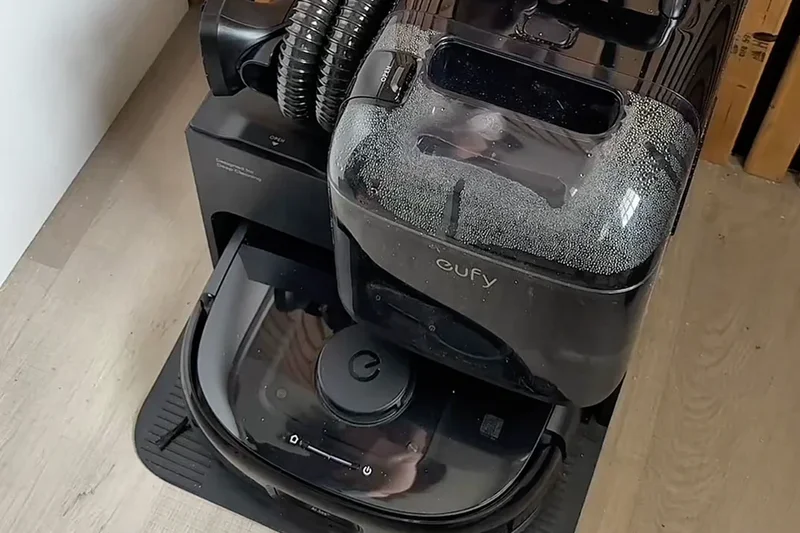 eufy Robot Vacuum Omni E28