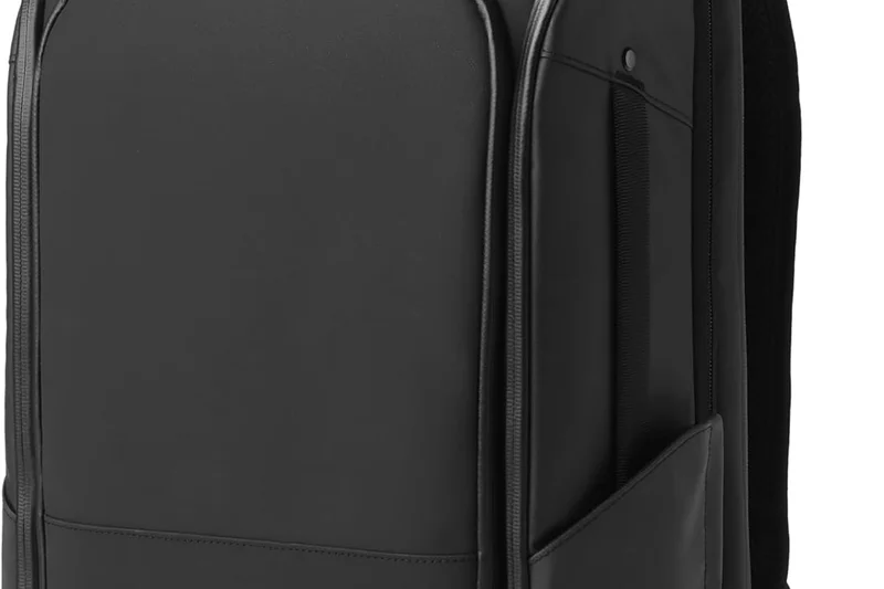 Nomatic Carry-On Classic