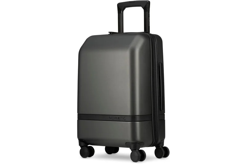 Nomatic Carry-On Classic