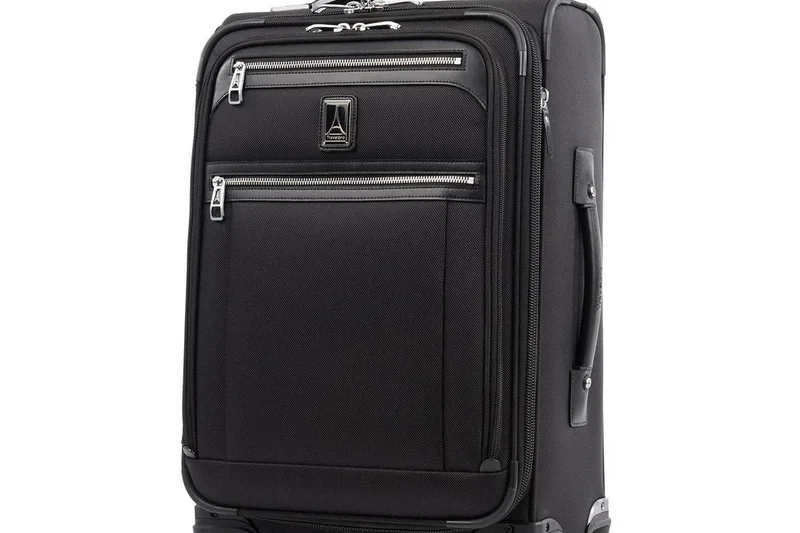 Travelpro Platinum Elite 21" Expandable Spinner