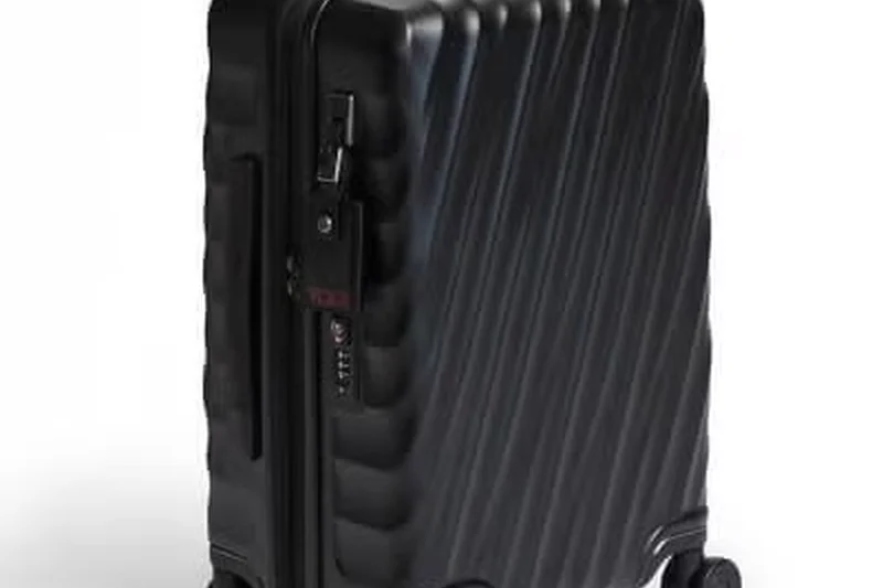 19 Degree Aluminum International Carry-On